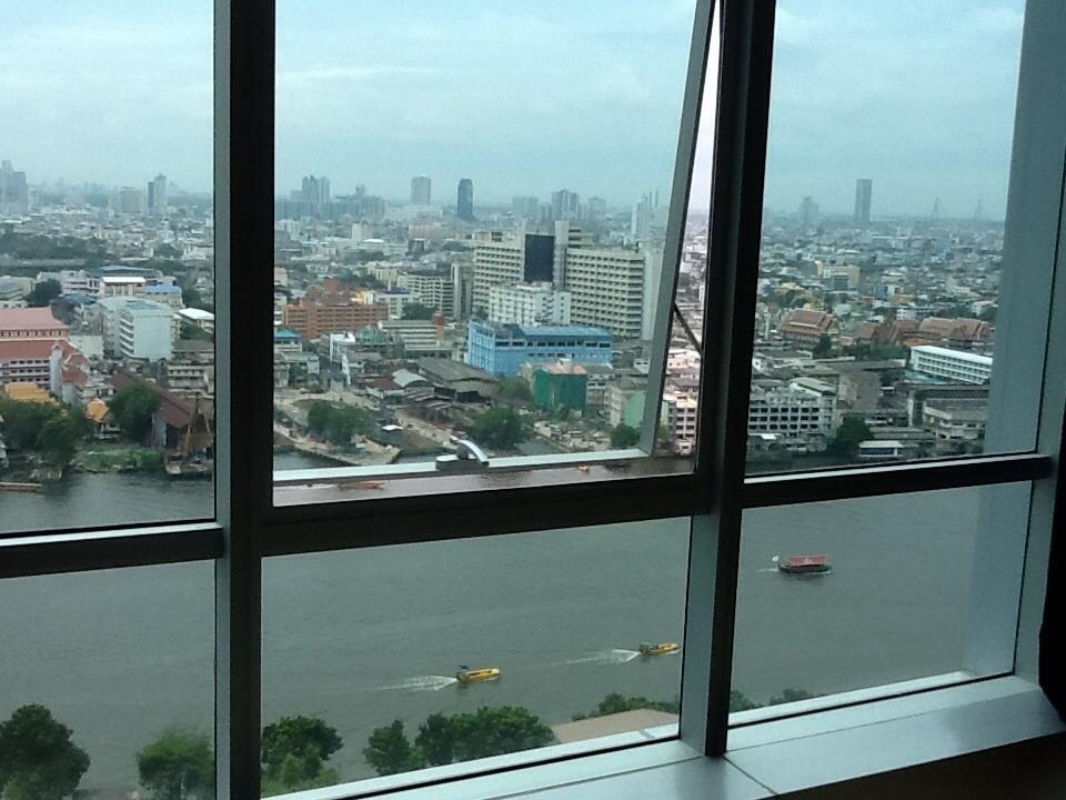 Baan Sathorn Riverfront กรุงเทพมหานคร ภายนอก รูปภาพ